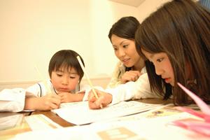 東京ウェディング＆ブライダル専門学校：充実した実践カリキュラムと就職実績で夢を叶えるウェディング業界のスペシャリスト育成校